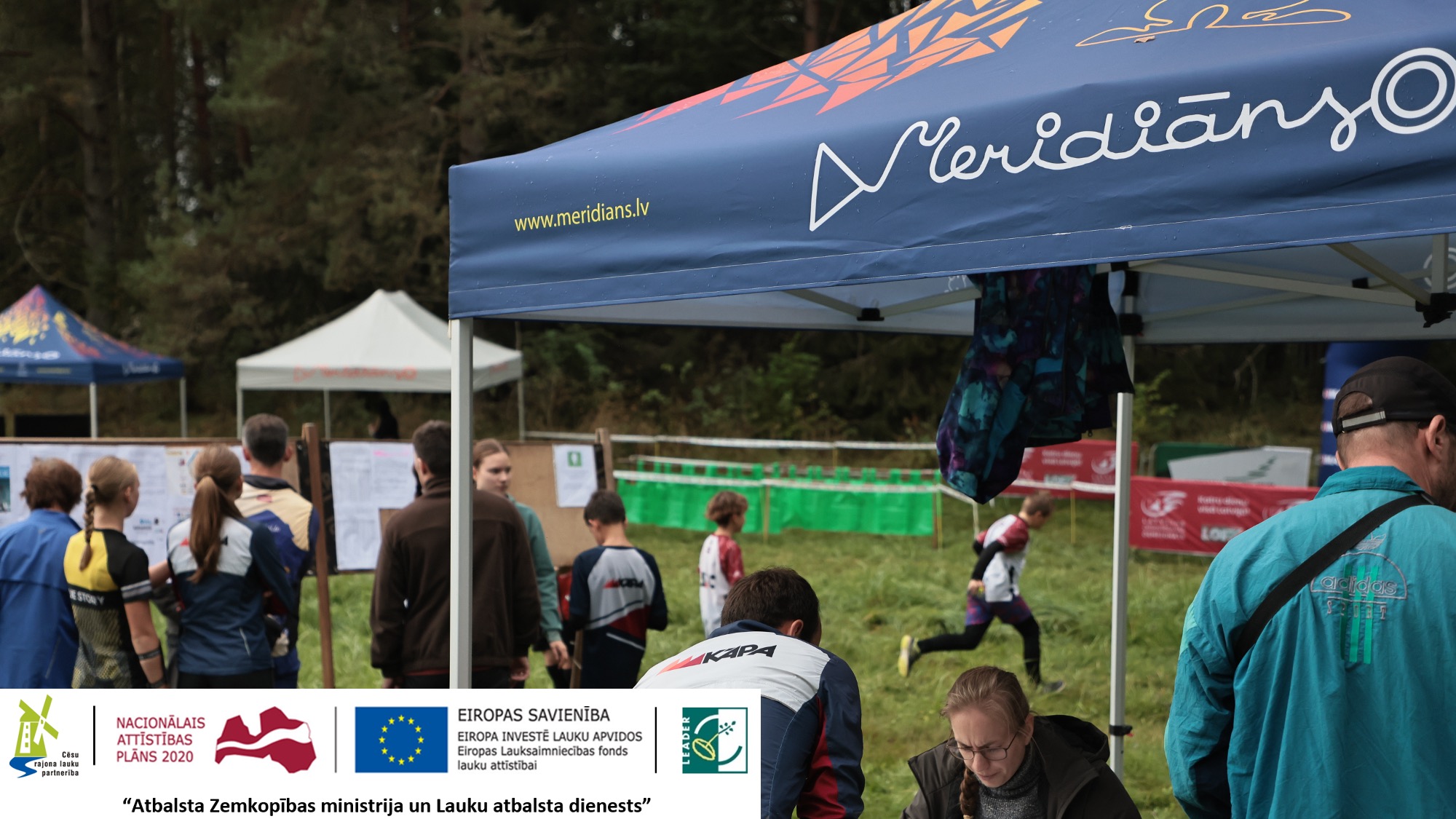 POP-up telts pasākumu centrā